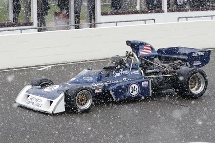 <i>Formel 5000 bil i snfall, troligen ganska ovanligt</I>